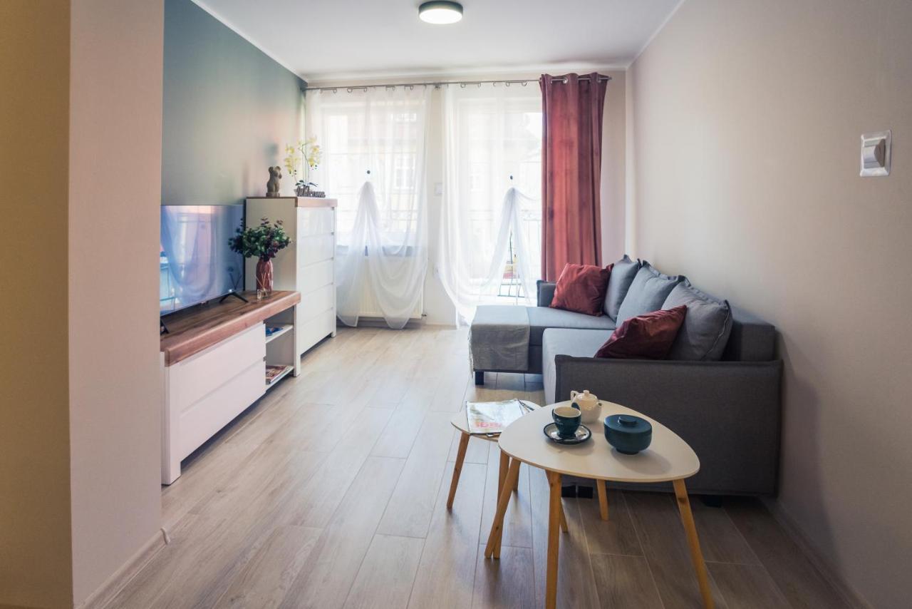 W Kamienicy Na Klodzkiej Apartment *
